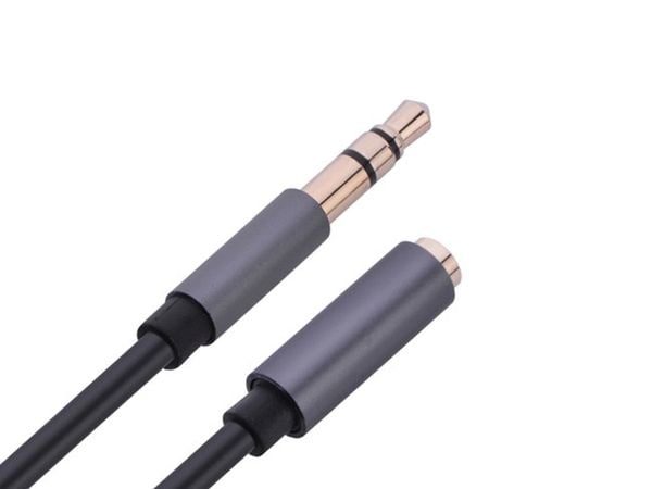 Cáp audio 3.5mm nối dài 0.5M 1M 1.5M 2M 3M 5M Ugreen (màu đen) - Phụ Kiện Điện Tử Việt Nam Cáp loa 3.5m nối dài