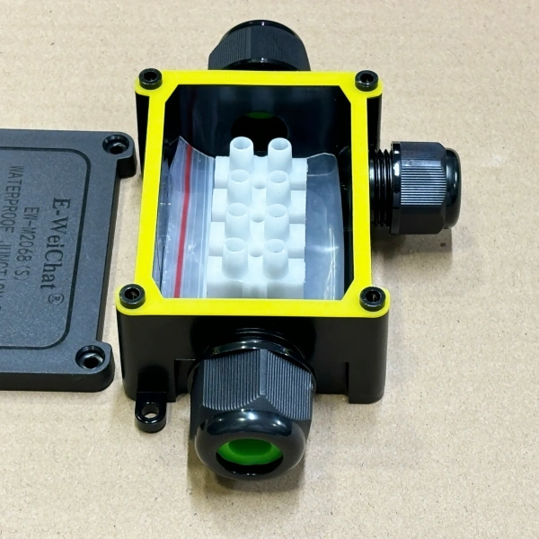 Hộp nối điện chống nước 3 nhánh E-Weichat EW-M2068S-3T 4 Hộp nối điện chống nước 3 nhánh E-Weichat EW-M2068S-3T 4