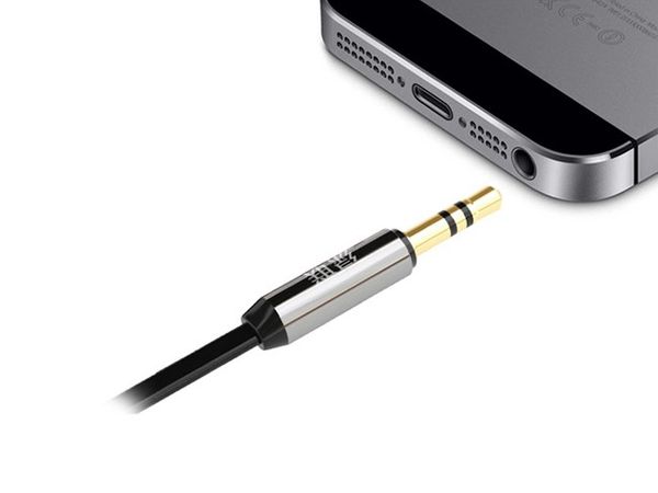 Cáp Audio 3.5mm Ugreen 0.5M 1M 1.5M 2M 3M 5M dây mỏng dẹp - Phụ Kiện Điện Tử Việt Nam Cáp Audio 3.5mm Ugreen 0.5M 1M 1.5M 2M 3M 5M dây mỏng dẹp - Phụ Kiện Điện Tử Việt Nam