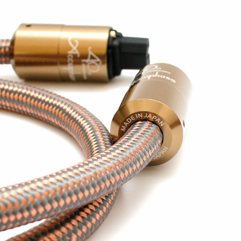 Dây nguồn Amplifier Hi-End Accuphase chính hãng 1.5 mét - Phụ Kiện Điện Tử Việt Nam day cap nguon dien dau vao cho amplifier accuphase