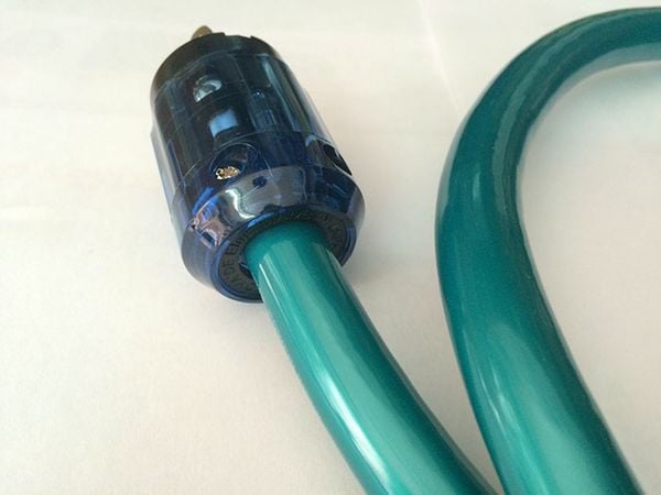 Cáp nguồn âm thanh dây Ortofon, đầu Oyaide Elec-Japan - Phụ Kiện Điện Tử Việt Nam Cáp nguồn âm thanh dây Ortofon, đầu Oyaide Elec-Japan - Phụ Kiện Điện Tử Việt Nam