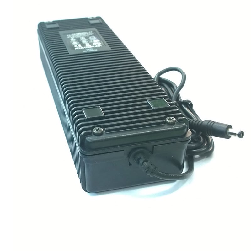 Nguồn DC12V-12A ITE chân 5.5mm*2.1mm - Phụ Kiện Điện Tử Việt Nam nguon 220v-ra-12v-12a-lte