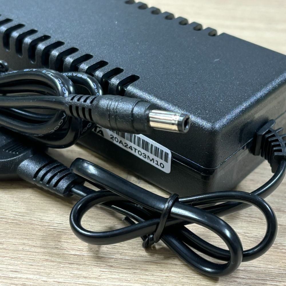 Nguồn adapter DC 12V10A chân 5.5*2.5mm 120W chính hãng TTA QWY-12100 - Phụ Kiện Điện Tử Việt Nam
