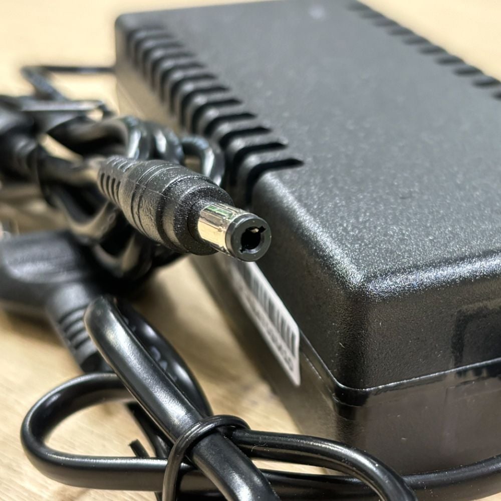 Nguồn adapter DC 12V5A chân 5.5*2.5mm 60W chính hãng TTA QWY-1250 - Phụ Kiện Điện Tử Việt Nam Nguồn adapter DC 12V5A chân 5.5*2.5mm 60W chính hãng TTA QWY-1250 - Phụ Kiện Điện Tử Việt Nam