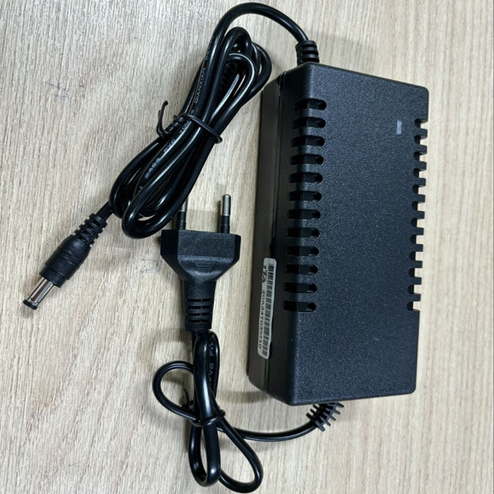 Nguồn adapter DC 12V5A chân 5.5*2.5mm 60W chính hãng TTA QWY-1250 - Phụ Kiện Điện Tử Việt Nam Nguồn adapter DC 12V5A chân 5.5*2.5mm 60W chính hãng TTA QWY-1250 - Phụ Kiện Điện Tử Việt Nam