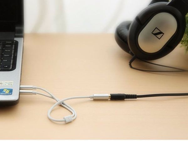 Cáp audio 3.5mm 2 vào 1 micro + audio 20Cm Ugreen 10790 - Phụ Kiện Điện Tử Việt Nam Cáp audio 3.5mm 2 vào 1 micro + audio 20Cm Ugreen 10790 - Phụ Kiện Điện Tử Việt Nam