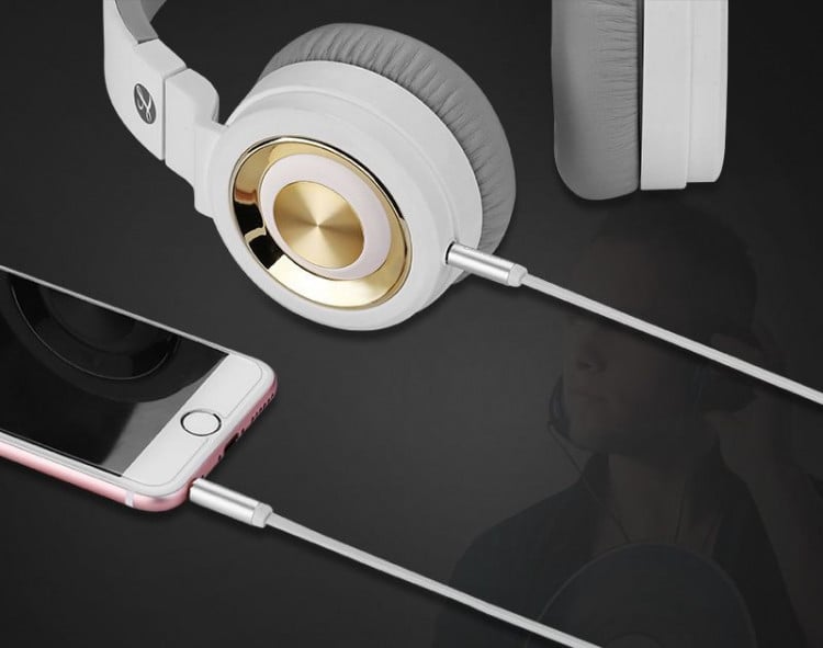 Cáp Audio 3.5mm Ugreen 0.5M 1M 1.5M 2M 3M 5M (dẹt mỏng màu trắng) - Phụ Kiện Điện Tử Việt Nam cap 3,5mm aux ugreen