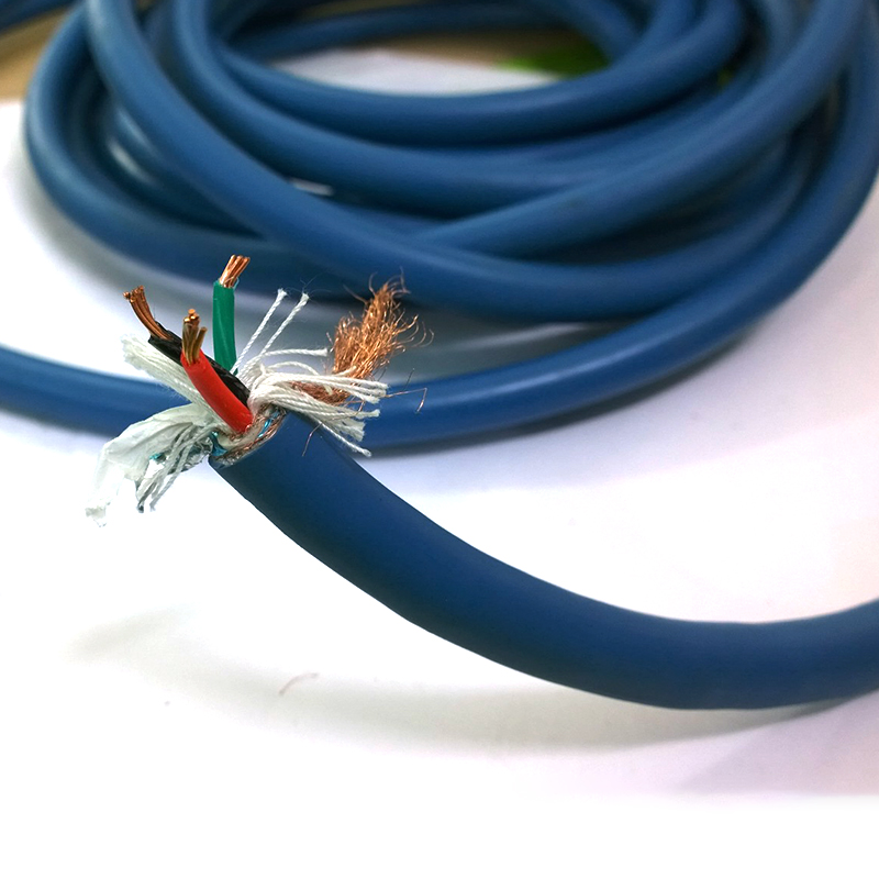 Cáp nguồn âm thanh lõi đồng tinh khiết PCOCC Transparent Powerlink XL15 - Phụ Kiện Điện Tử Việt Nam cap nguon am thanh usa transparent powerlink