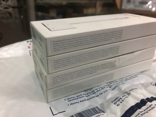 Cáp Lightning to HDMI cho iPhone iPad (hàng chính hãng) - Phụ Kiện Điện Tử Việt Nam Cáp kết nối Iphone ra Tivi