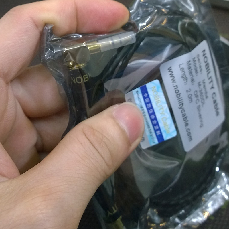 Dây cáp audio 2 đầu 3.5mm đồng tinh khiết 6N mạ bạc 2 mét bẻ góc Nobility Series Mamba M-380DL - Phụ Kiện Điện Tử Việt Nam cap am thanh aux 3.5mm