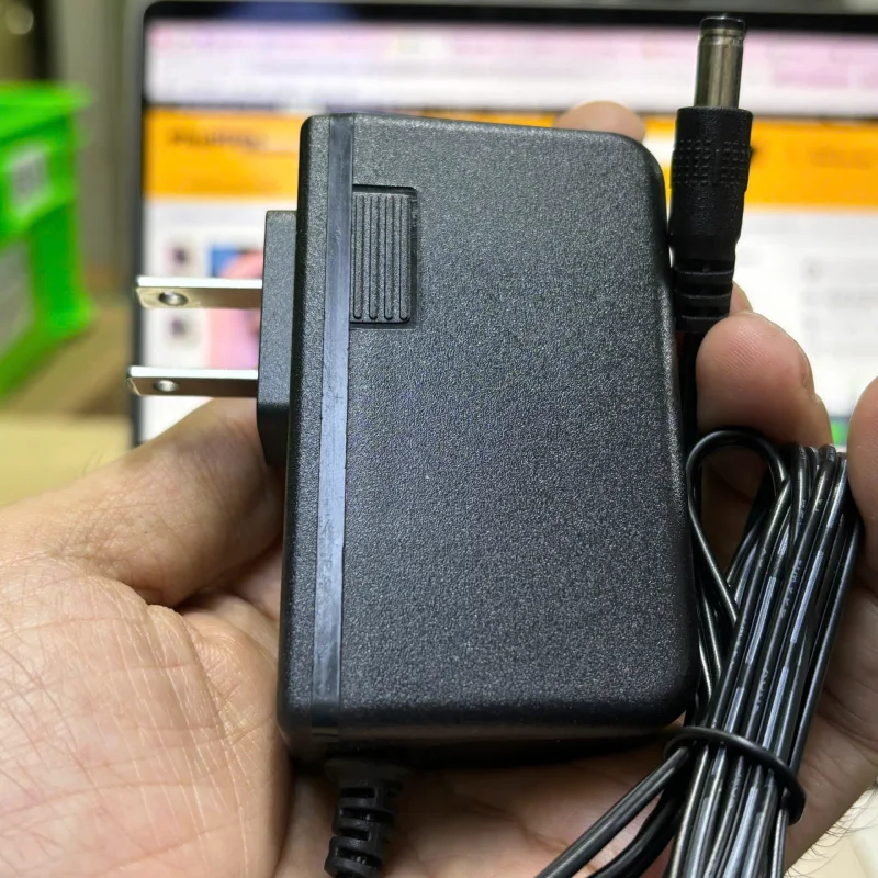 Nguồn DC 5V-2A ZB502000-3AEchân cắm tròn 5.5x2.5mm 7