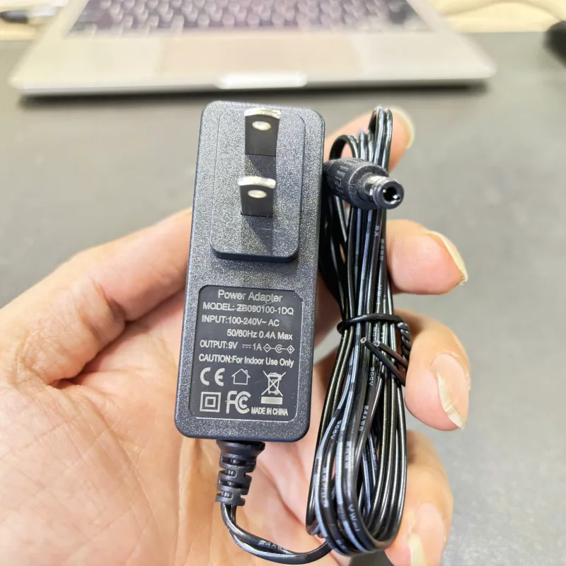 Nguồn DC 9V-1A ZB090100-1DQ chân cắm tròn 5.5x2.5mm 5