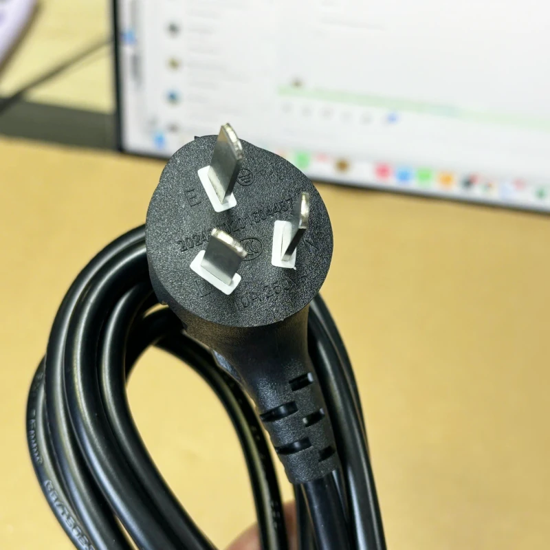 Cáp nguồn 3 chân chéo C13 3x0.75mm 3