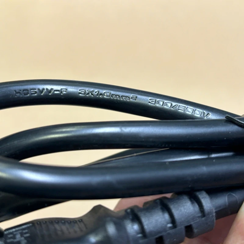 Cáp nguồn 3 chân C13 lõi đồng 3x1.0mm dài 1.5m đến 3m 4 Cáp nguồn 3 chân C13 lõi đồng 3x1.0mm dài 1.5m đến 3m 4