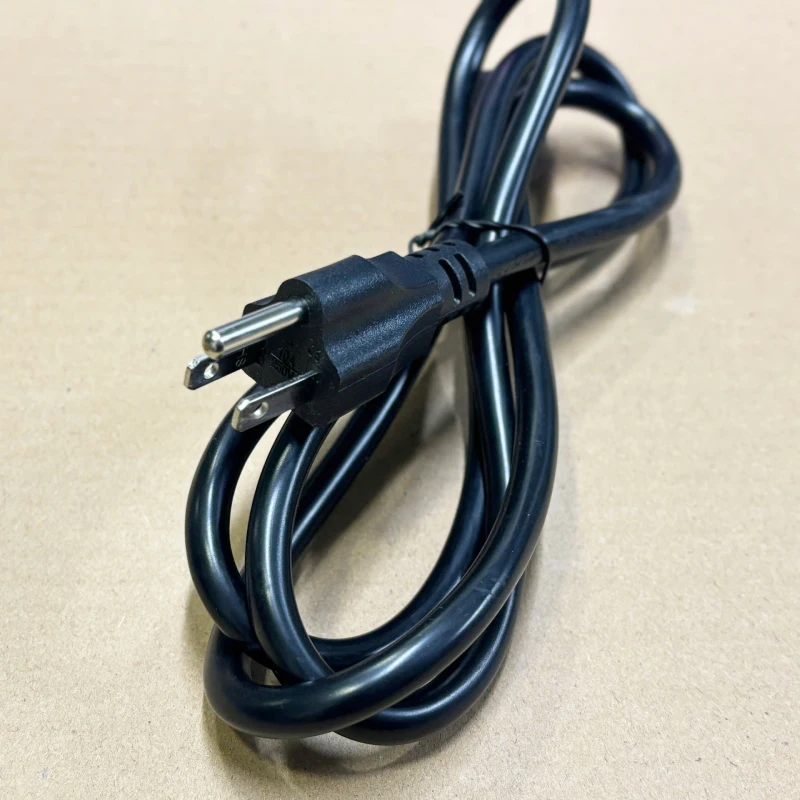 Cáp nguồn 3 chân C13 lõi đồng 3x1.0mm dài 1.5m đến 3m 7 Cáp nguồn 3 chân C13 lõi đồng 3x1.0mm dài 1.5m đến 3m 7