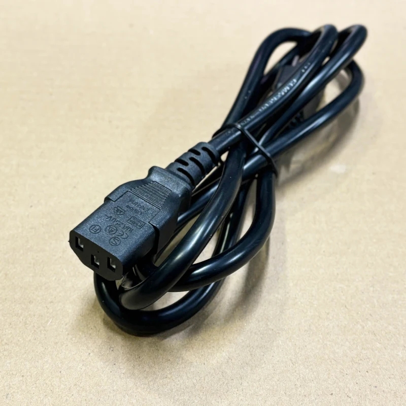 Cáp nguồn 3 chân C13 lõi đồng 3x1.0mm dài 1.5m đến 3m 8 Cáp nguồn 3 chân C13 lõi đồng 3x1.0mm dài 1.5m đến 3m 8