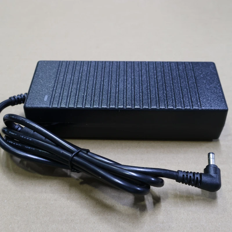 Nguồn DC 12V-15A XYT-1215 4 Nguồn DC 12V-15A XYT-1215 4