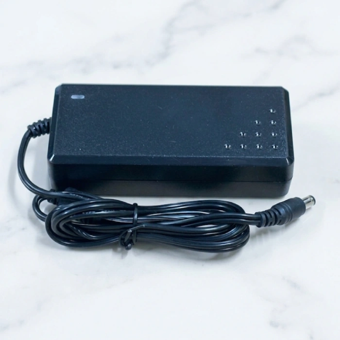 Nguồn DC 12V-5A YU1505 4 Nguồn DC 12V-5A YU1505 4