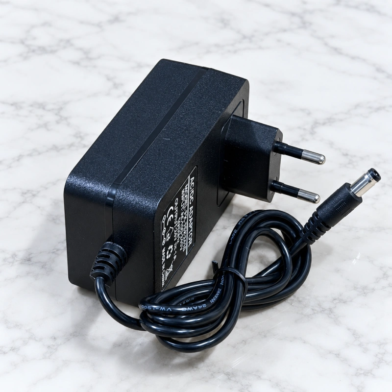 Nguồn DC 24V-1A Adapter PK-Tek2410 5 Nguồn DC 24V-1A Adapter PK-Tek2410 5